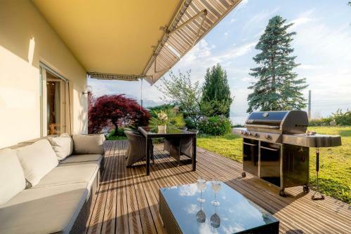 Hostal Rooms In Splendid Apartment With Parking-stunning Lake View