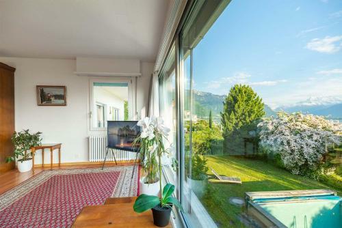 Hostal Rooms In Splendid Apartment With Parking-stunning Lake View