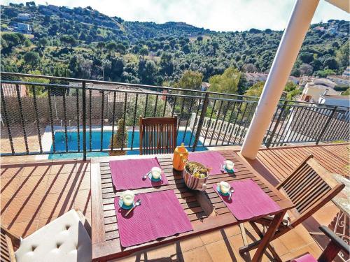 Holiday Home Ctramuntana P-652