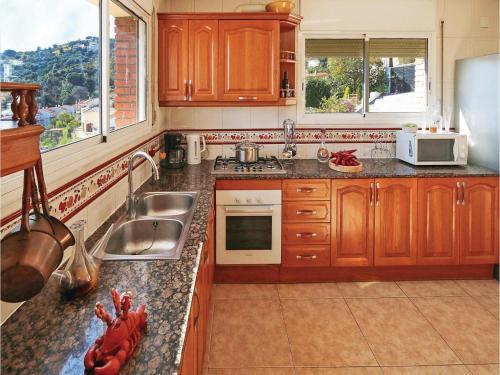 Holiday Home Ctramuntana P-652