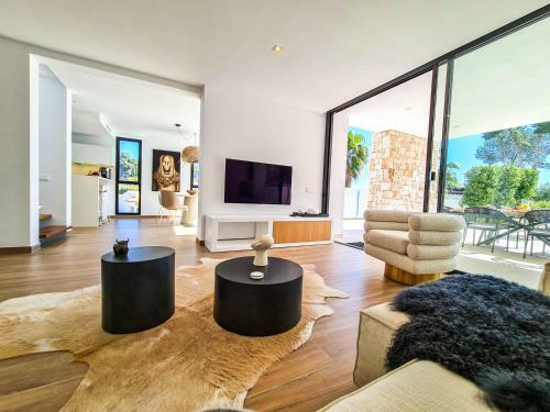 Villa Moderna De Lujo De Nueva Construcci�n A 1km De Playa Fustera