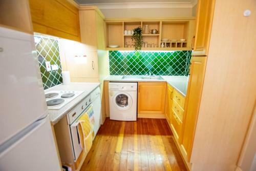 Apartamento The Harbour Mills, The Willow By Shortstays