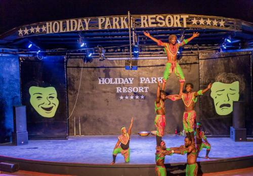 Hotel Holiday Park Resort