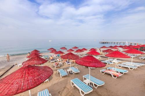 Hotel Holiday Park Resort