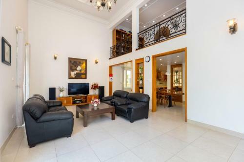 Villa Phuong Nam - Ho Boi