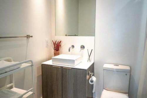Apartamento 2 Bedroom Condo With City-view