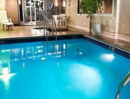 Ramada Hotel Downtown Prince George - Junior Suite