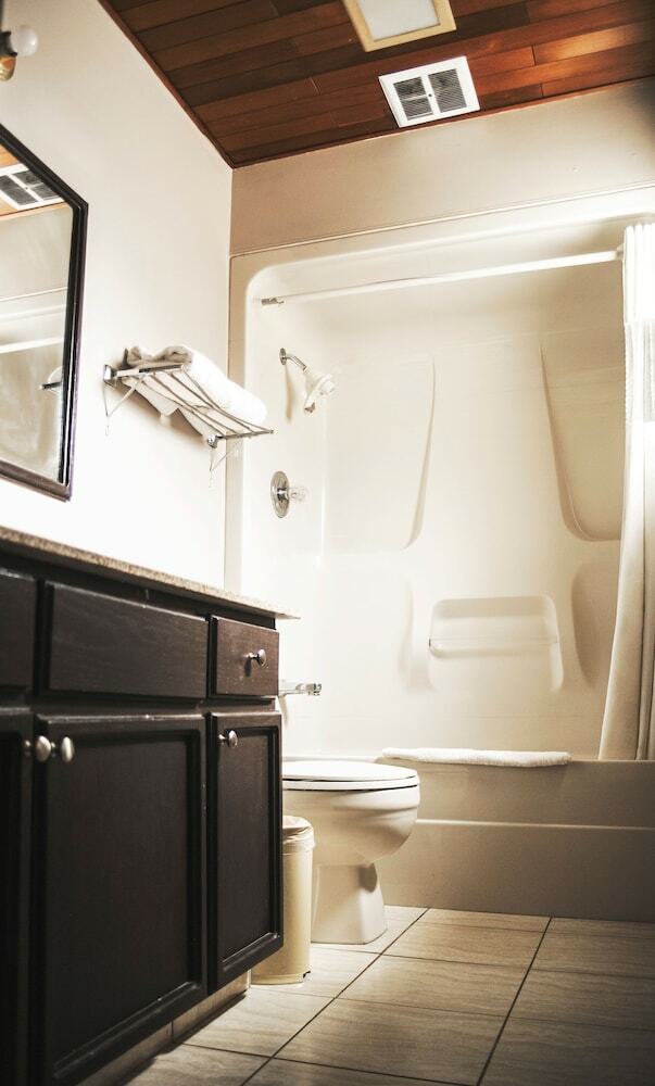 Hotel Ramada Limited Quesnel - Standard Cb