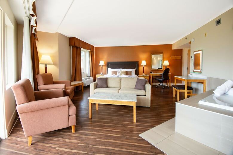 Hillcrest Hotel A Coast Resort