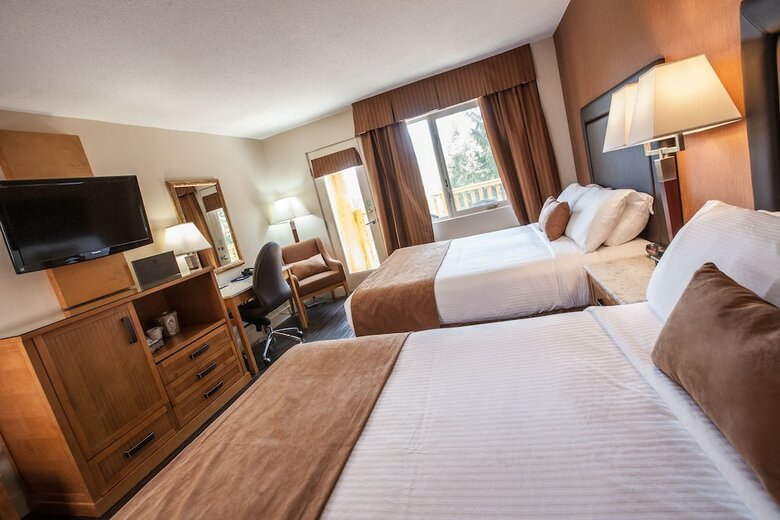 Hillcrest Hotel A Coast Resort