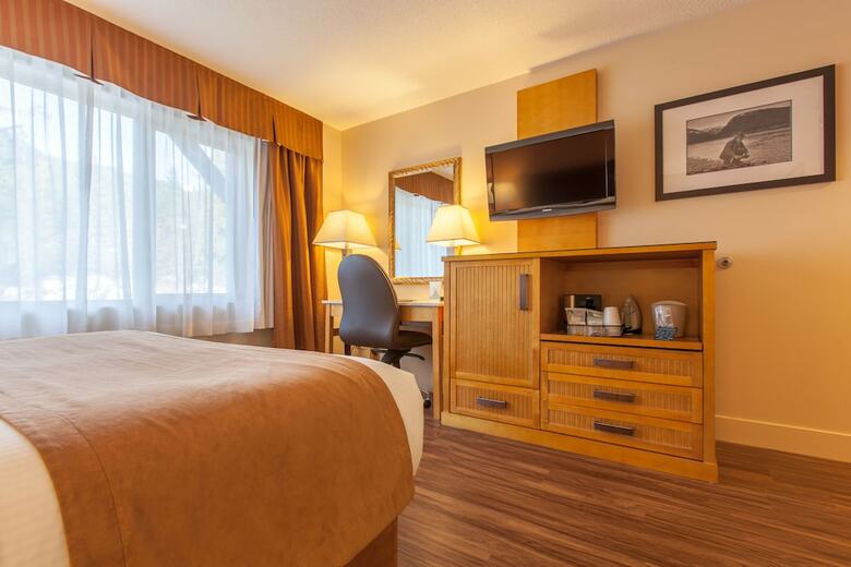 Hillcrest Hotel A Coast Resort