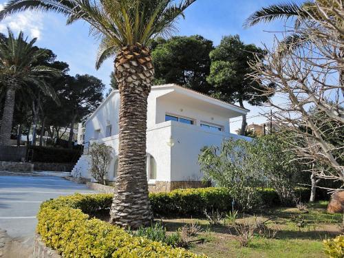 Holiday Home Casa El Gato Llanca