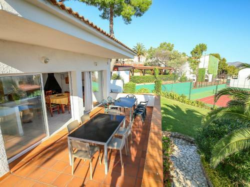 Holiday Home Casa El Gato Llanca