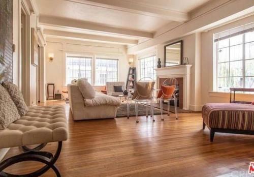 Cheerful Bright 5 Bedroom Home Central La/king Bed