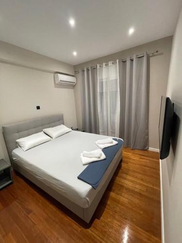 Modern 3-bedroom Apartment In Kiato Centre