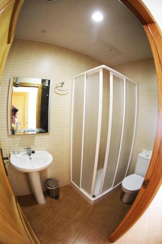 Hostal Pensi�n Venta De T�bar
