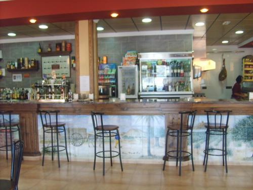 Hostal Pensi�n Venta De T�bar