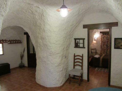 Cuevas El Balc�n De Orce