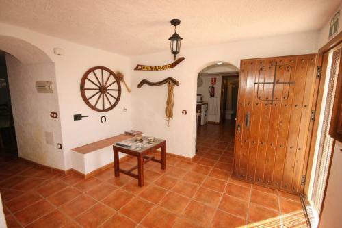 Cuevas El Balc�n De Orce