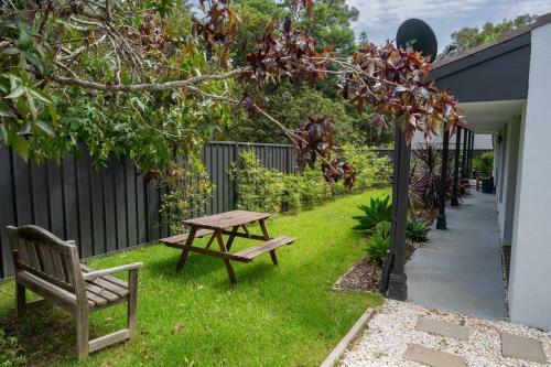 'araluen' - Peaceful Family Hideaway With Pool