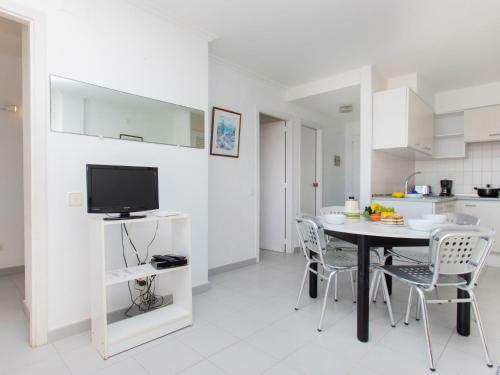Apartment Residencial Manureva V-3