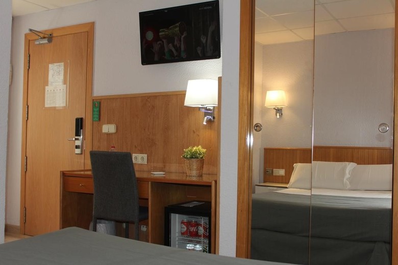 Hostal Mendez Nu�ez Alicante