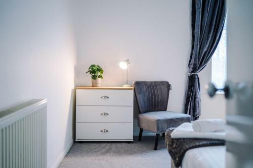 Akroyd House By Lavender Stays