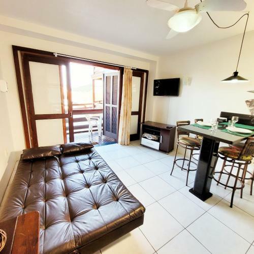 Apart�. Deck Vista Mar. At� 4 Pessoas,70m Da Praia