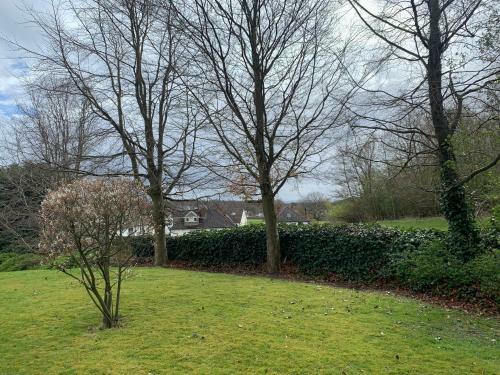 Excellent 1 Bedroom Apartment In Far Headingley