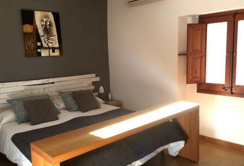 Hostal Can Miquel