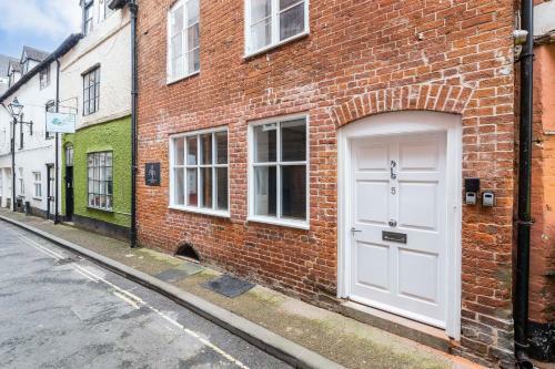 One Bedroom Apartment In Ludlow Town Centre