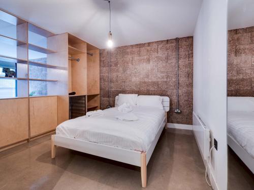 Pass The Keys Modern Studio Apartment Manchester