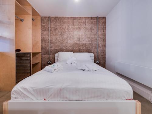 Pass The Keys Modern Studio Apartment Manchester