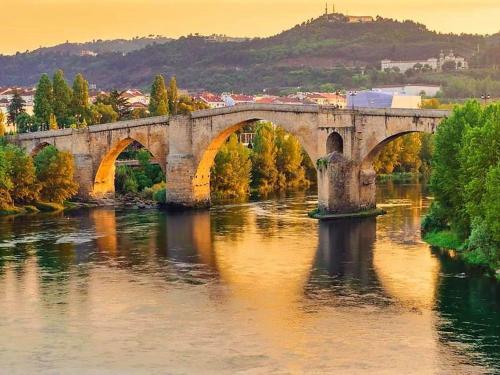 Delightful Apartment In Ourense Overlooking The City