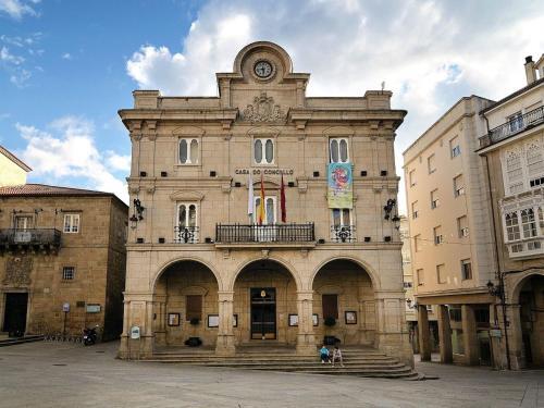 Delightful Apartment In Ourense Overlooking The City