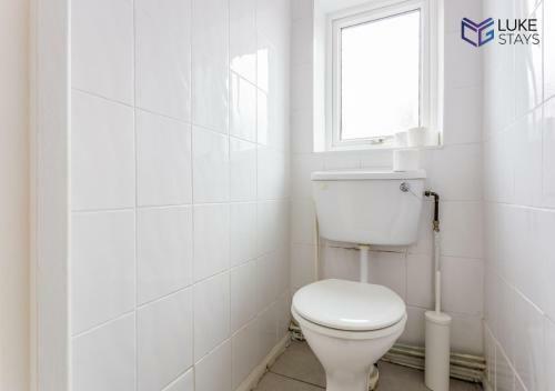 Apartamento ?splendid 3 Bed House ? Yard ? Nr Barnes Park ?