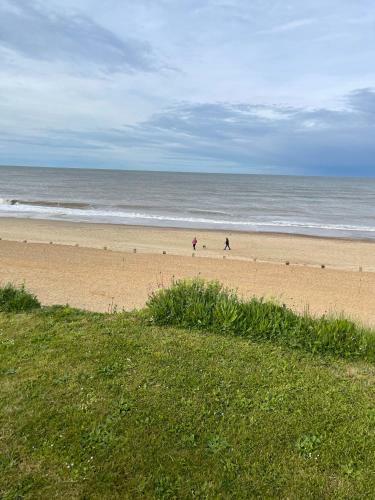 Stunning 8-bed Apartment In Bacton