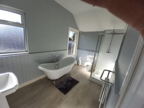 Luxury 3 Bedroom Apartment, 7 People Max.