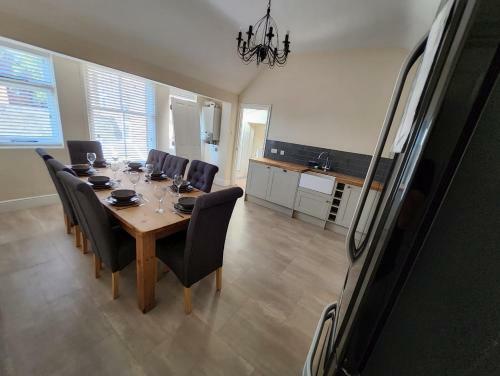 Luxury 3 Bedroom Apartment, 7 People Max.
