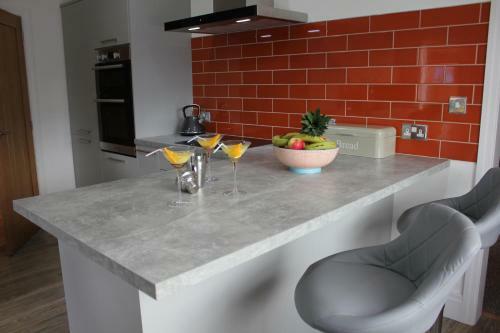 Lowes Meadow Cottage Holiday Rental