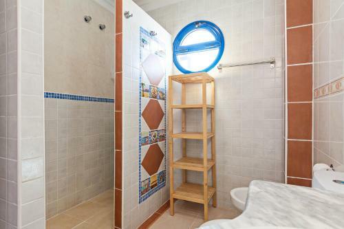 Villa 3br Home - Private Heated Pool - Parking