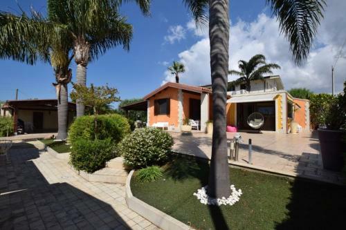 Villa Naive Con Piscina Privata, Pozzallo