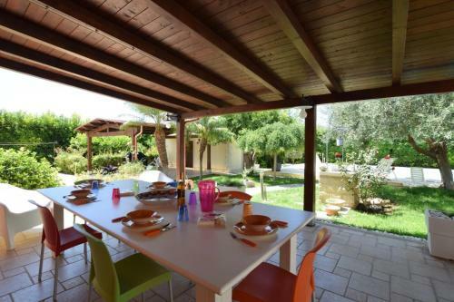 Villa Naive Con Piscina Privata, Pozzallo