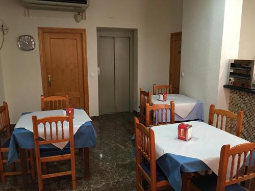 Hostal Albahic�n