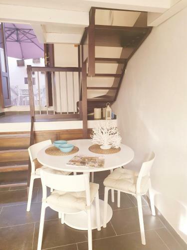 Dimora Montalto,indipendente Con Terrazzo Privato