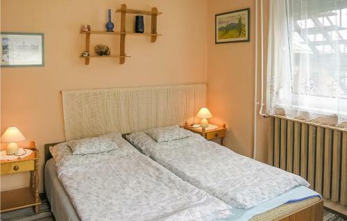 Holiday Home Matyas Kir Utca-keszthely