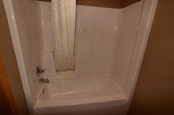 Hotel Boulders Inn & Suites - Denison