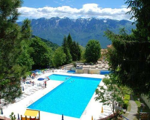 Italy Bungalow Gardalake Tignale. Sunclass