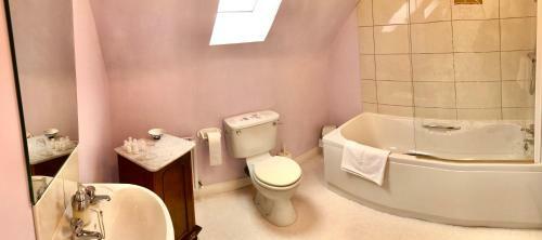 Bed & Breakfast Derrynane Bay House