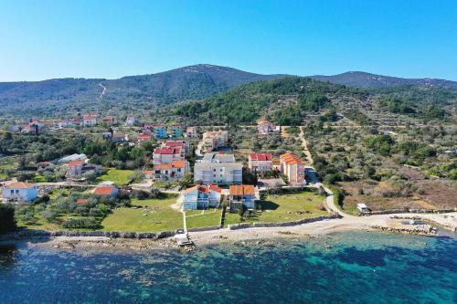 Stylish And Modern Sea View Apartment Giulia